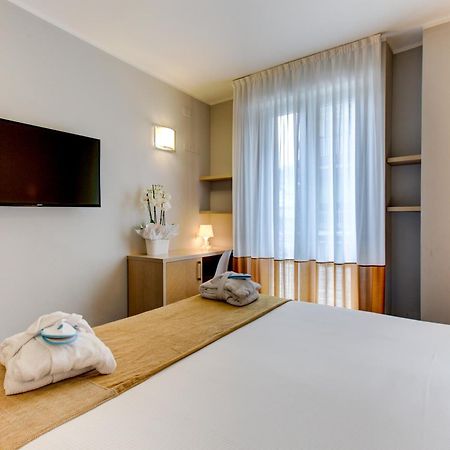 Polo BeYou Hotel Riccione Esterno foto