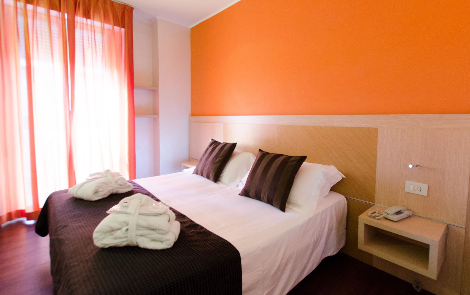 Polo BeYou Hotel Riccione Esterno foto