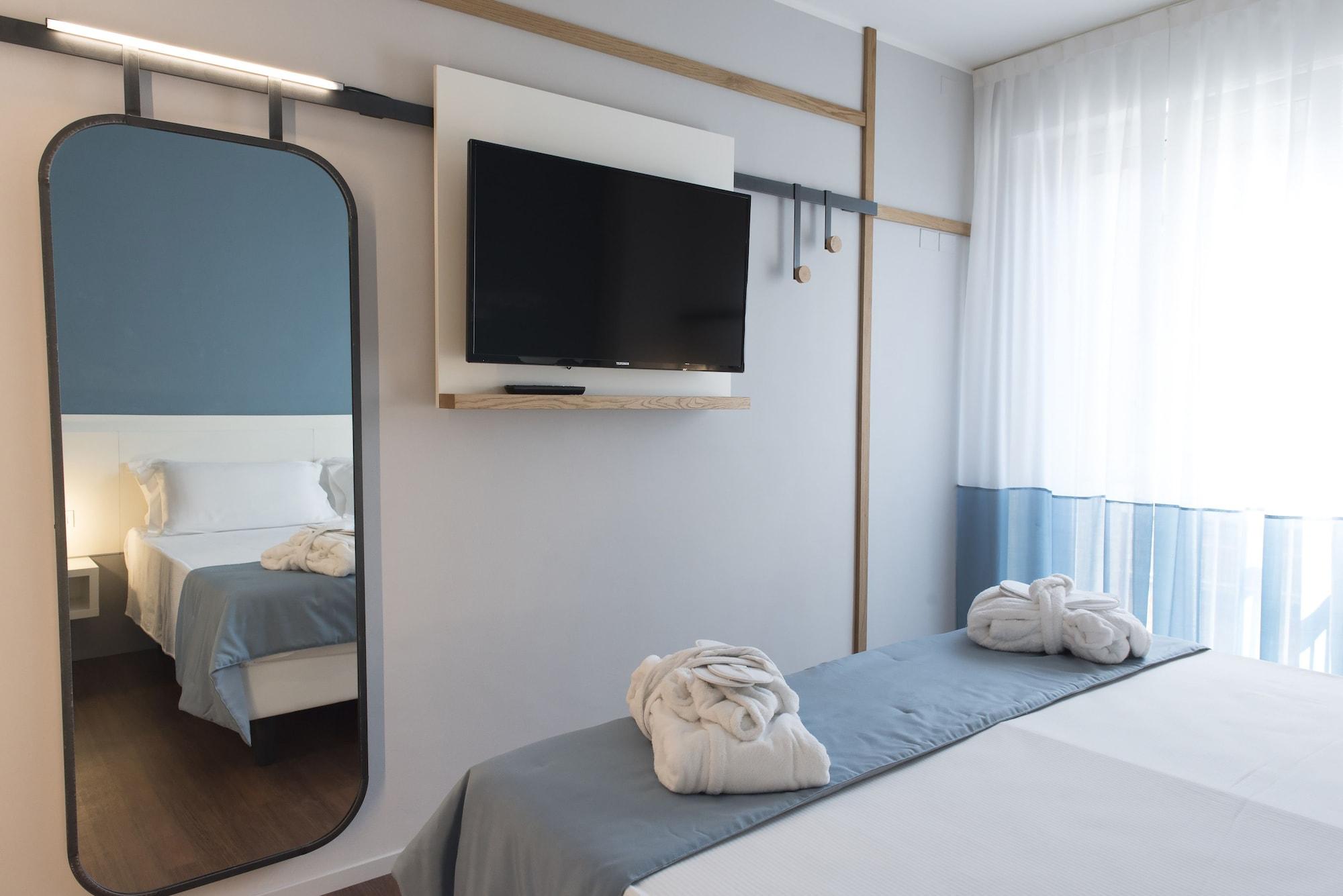 Polo BeYou Hotel Riccione Esterno foto