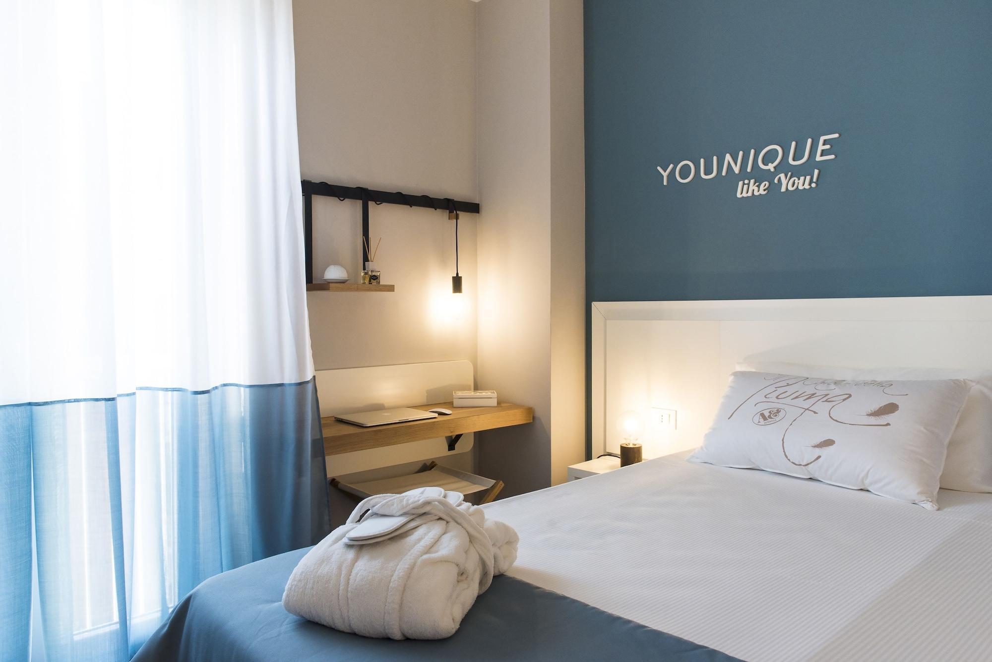 Polo BeYou Hotel Riccione Esterno foto