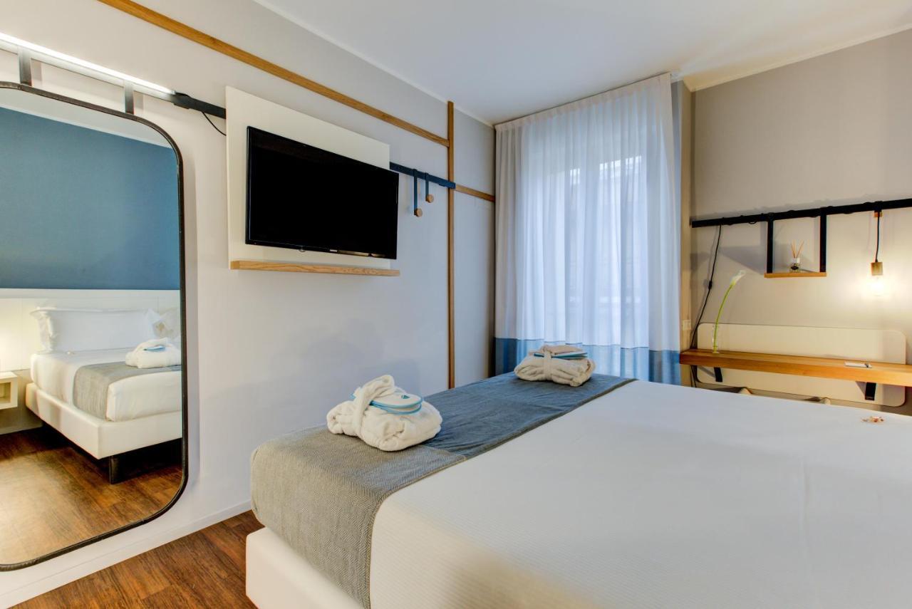 Polo BeYou Hotel Riccione Esterno foto
